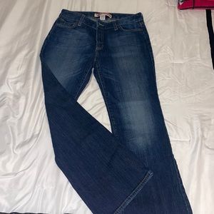 Women’s GAP Curvy Flare Jeans. size 10